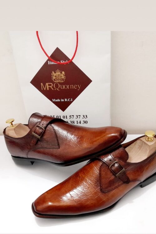 Richelieu Homme en Cuir Exotique avec Boucle Croco Marron Caramel – Fabrication Artisanale